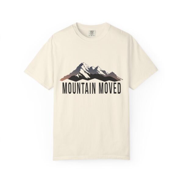 Mountain Moved Essential Tee